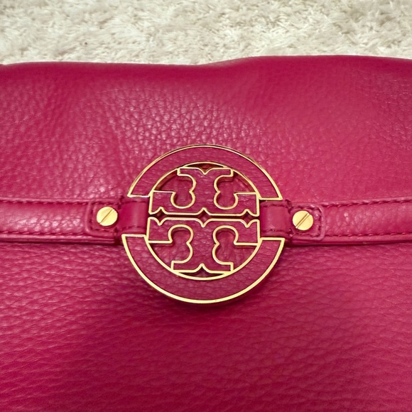 NWOT Tory Burch Amanda Mini Crossbody Elegant Pink Leather Shoulder Bag - Picture 6 of 9